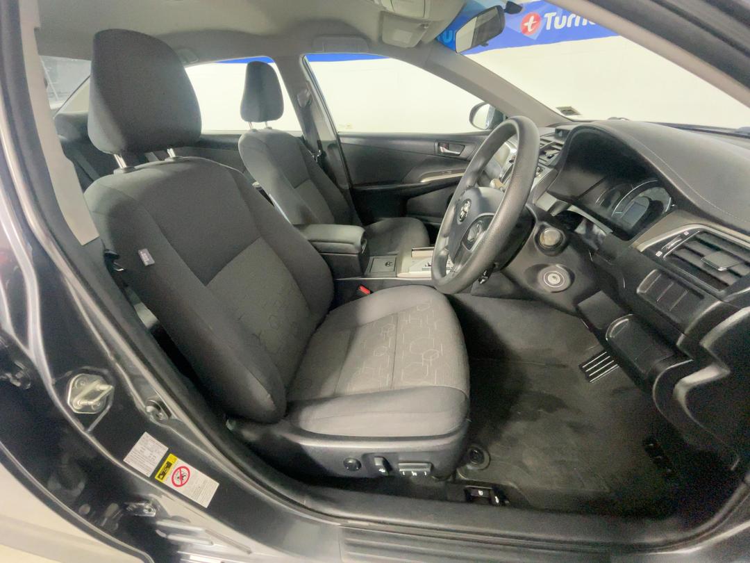 Photo '16' of Toyota Aurion