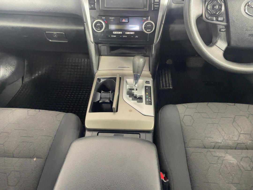 Photo '18' of Toyota Aurion