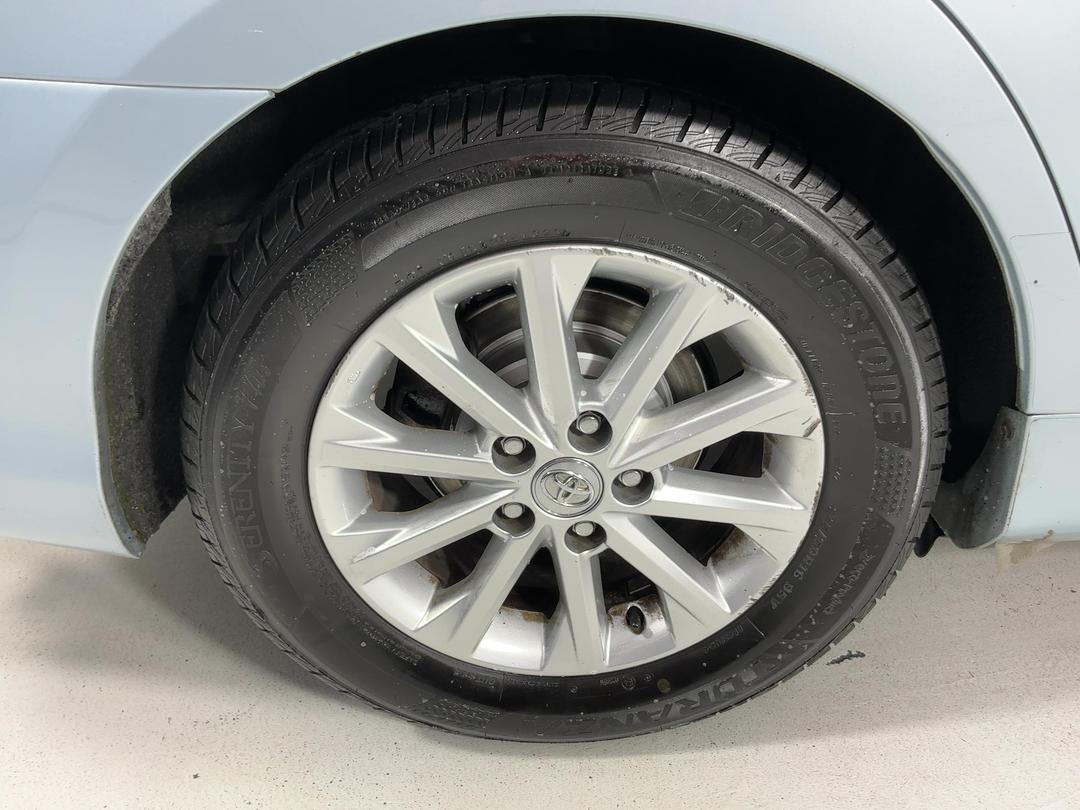 Photo '12' of Toyota Aurion