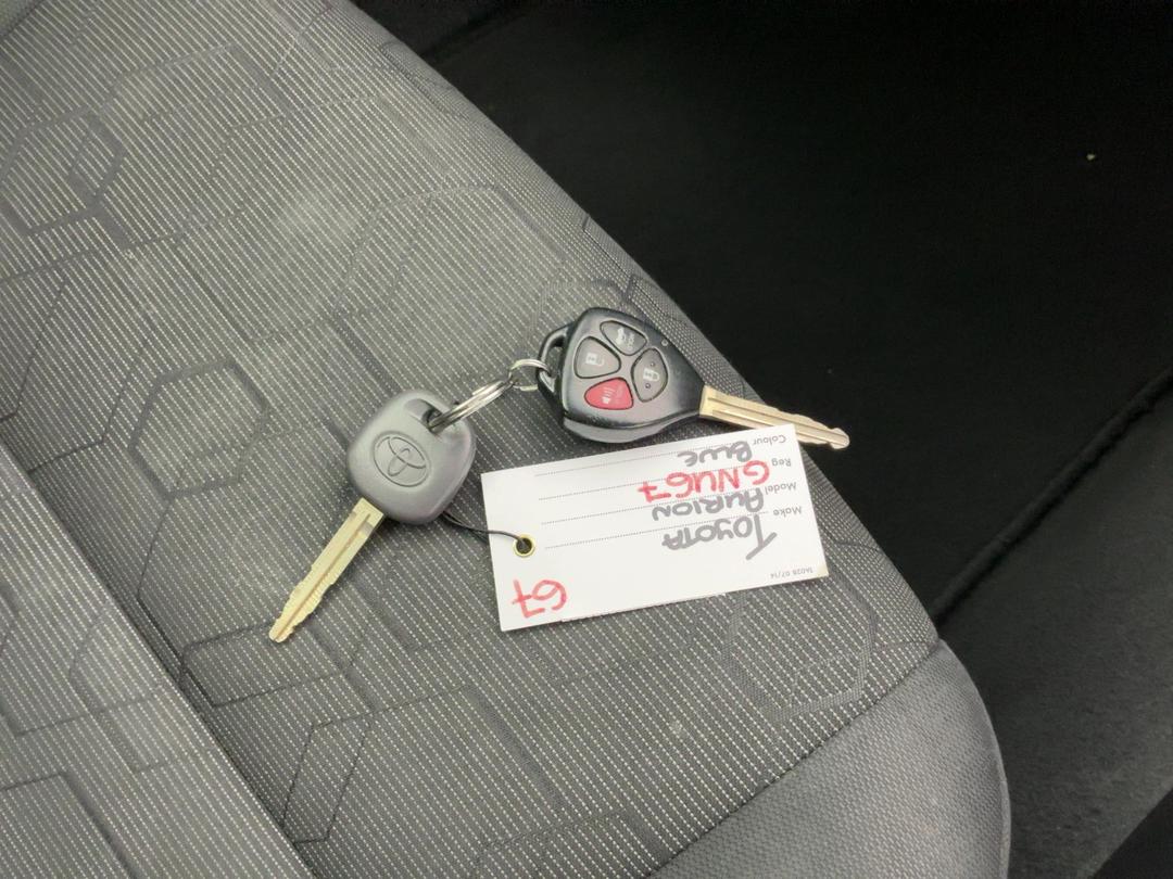 Photo '22' of Toyota Aurion