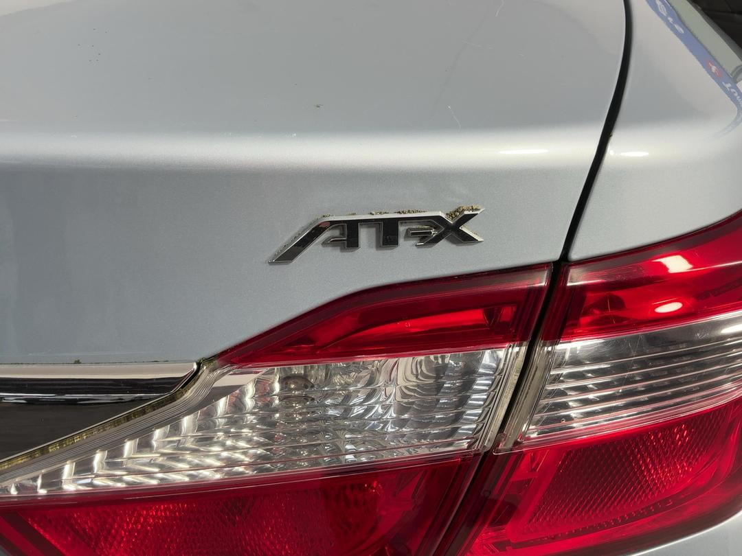Photo '29' of Toyota Aurion