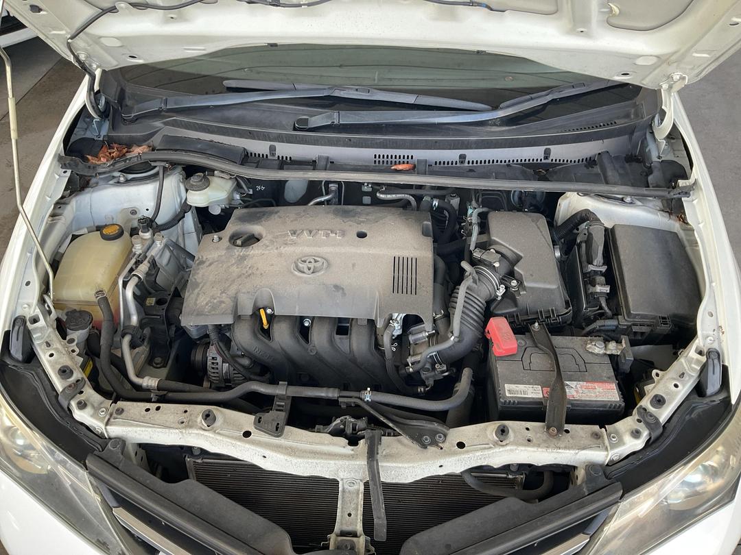 Photo '6' of Toyota Auris