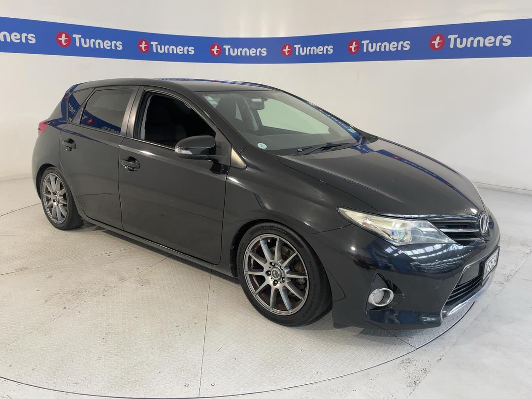 Photo '1' of Toyota Auris