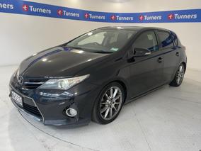 Photo '4' of Toyota Auris