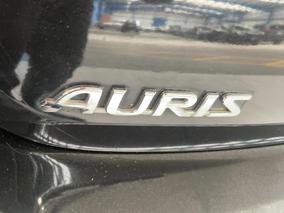 Photo '34' of Toyota Auris