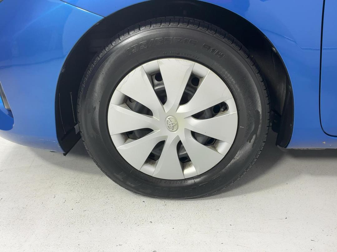 Photo '10' of Toyota Auris