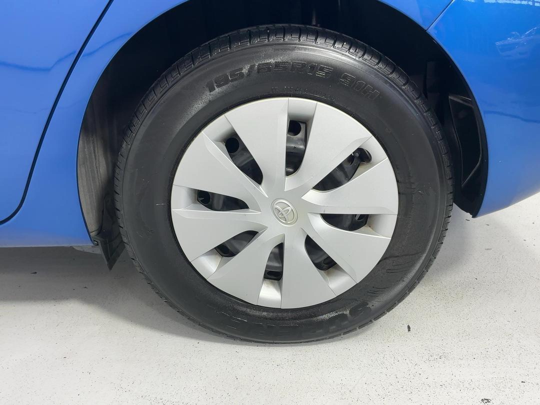 Photo '11' of Toyota Auris