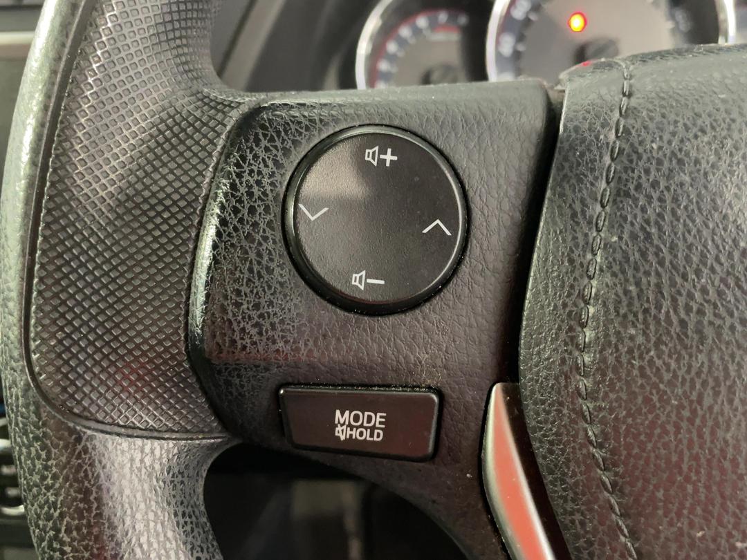 Photo '26' of Toyota Auris