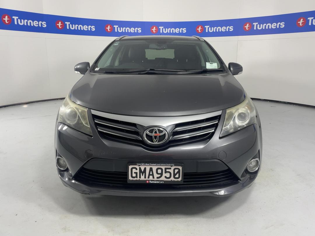 Photo '2' of Toyota Avensis