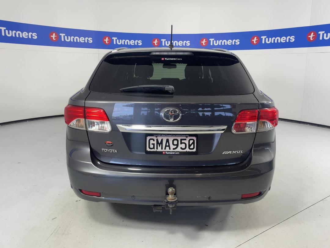 Photo '6' of Toyota Avensis