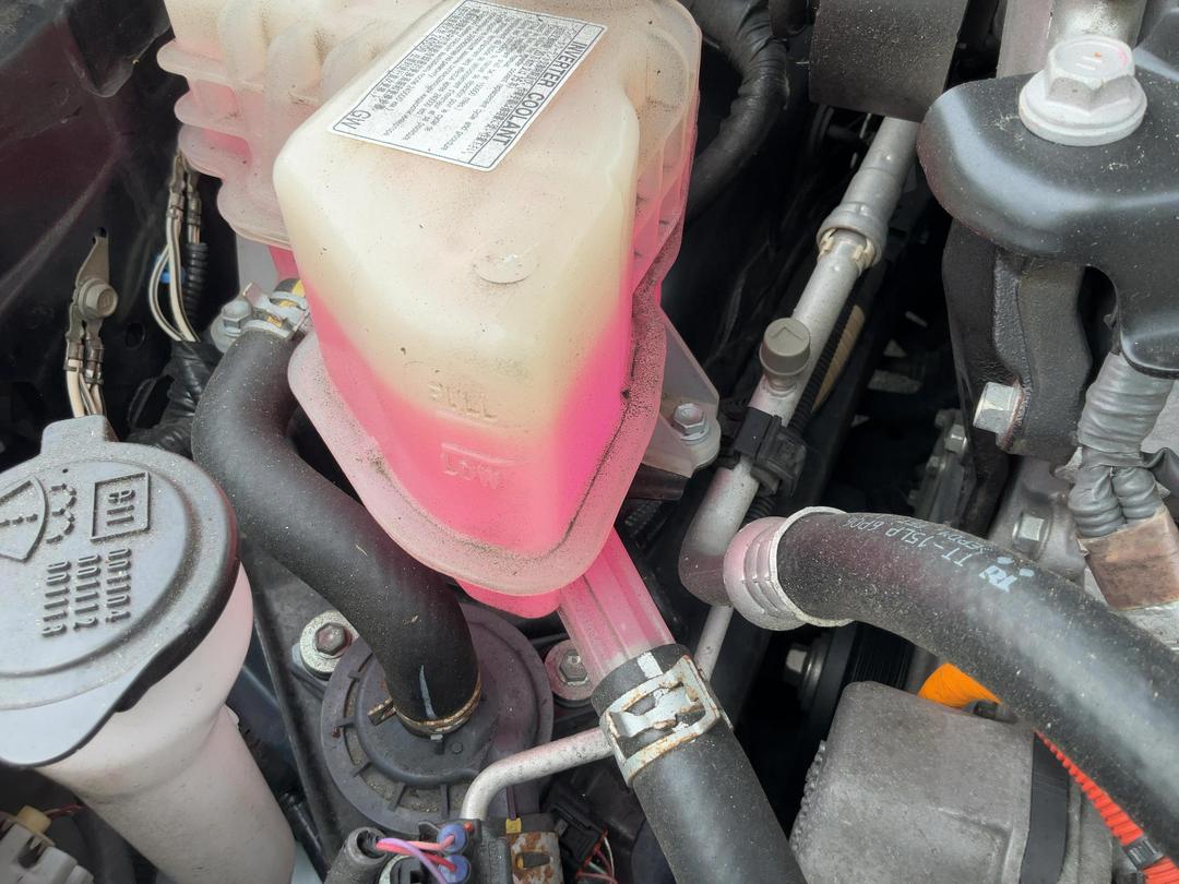 Photo '8' of Toyota Camry