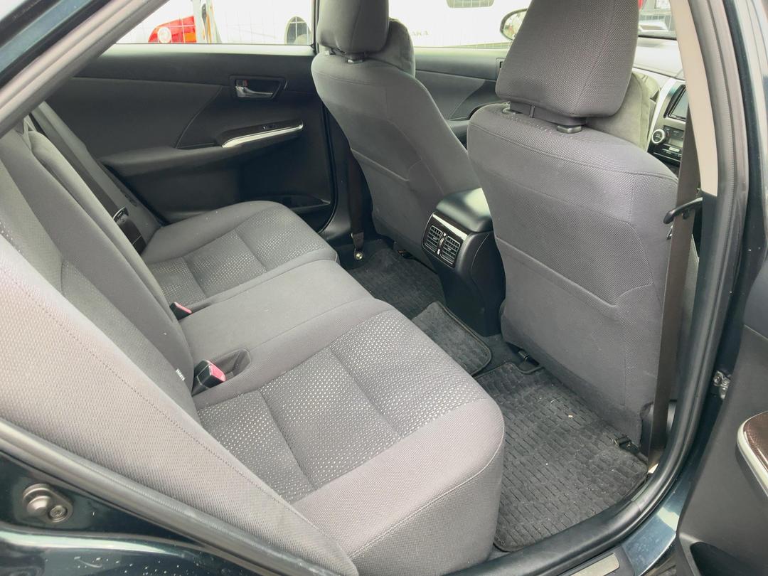 Photo '11' of Toyota Camry