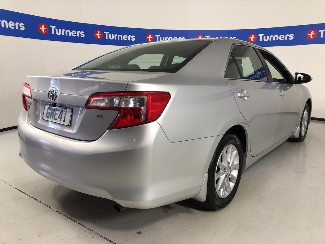 Photo '7' of Toyota Camry