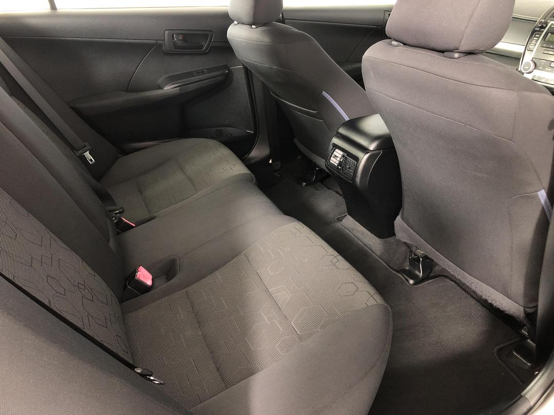 Photo '20' of Toyota Camry