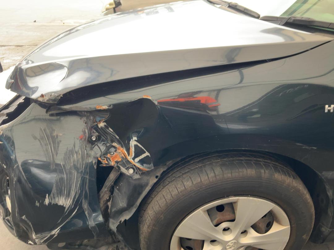 Photo '18' of Toyota Camry Hybrid