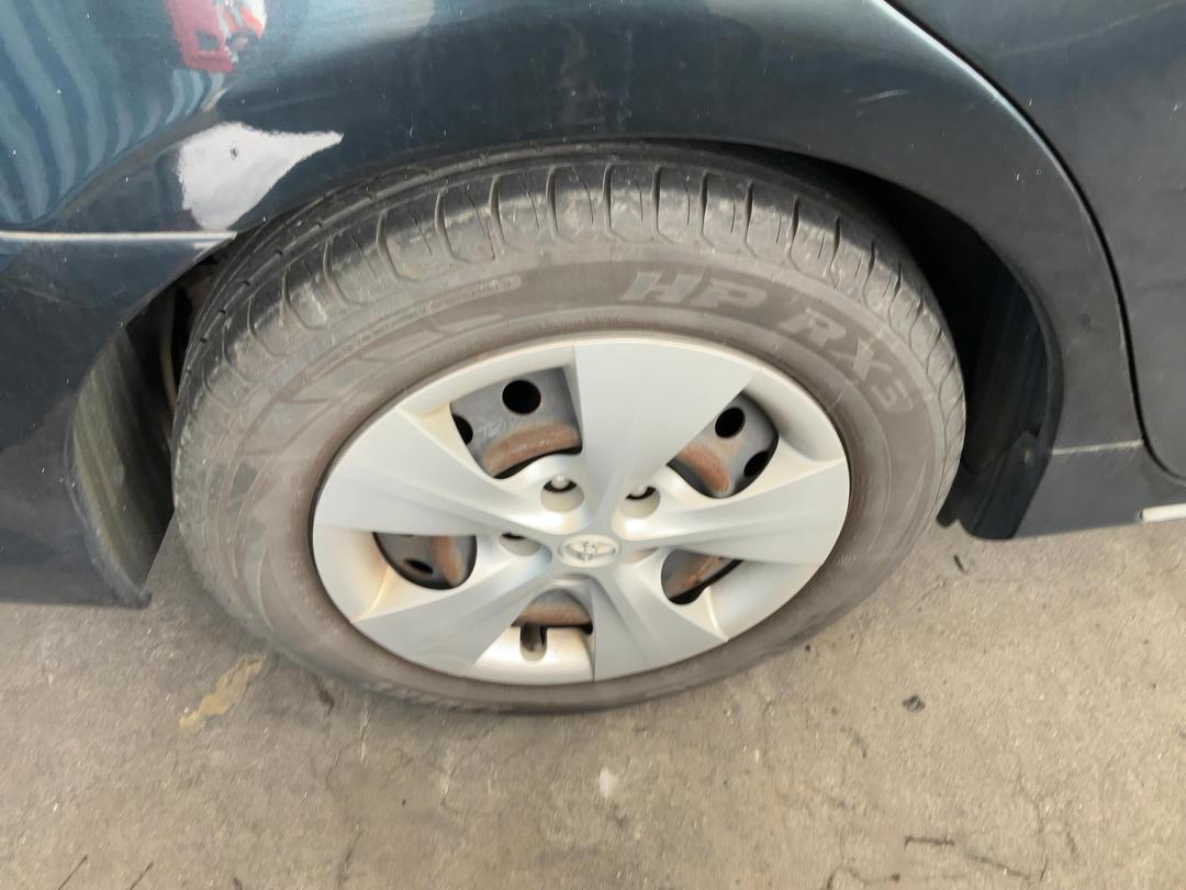 Photo '26' of Toyota Camry Hybrid