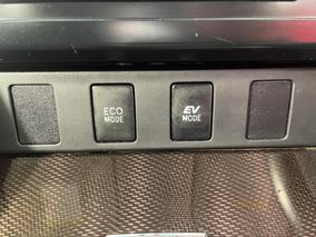 Photo '26' of Toyota Camry