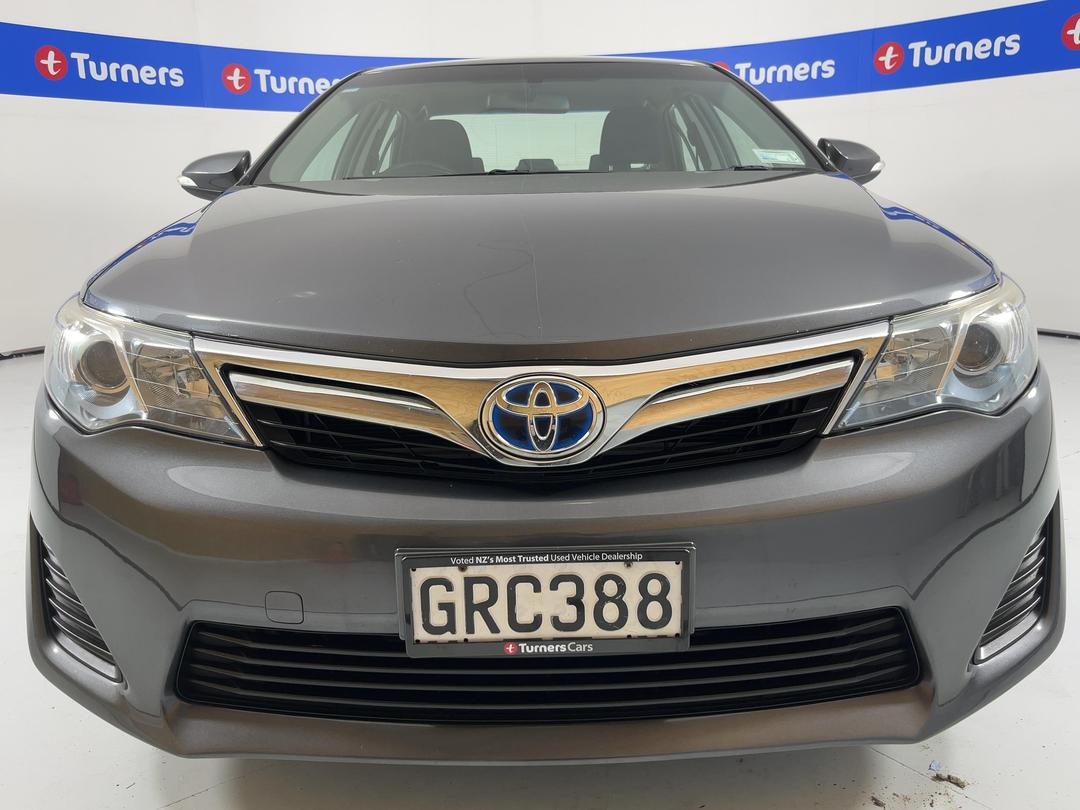 Photo '2' of Toyota Camry