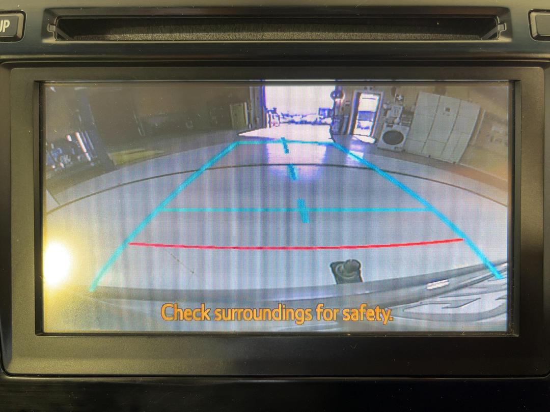 Photo '29' of Toyota Camry