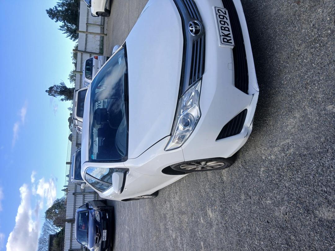 Photo '9' of Toyota Camry GL