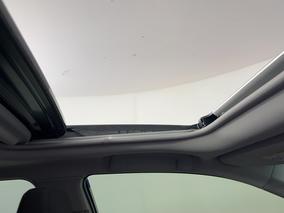 Photo '28' of Toyota Camry
