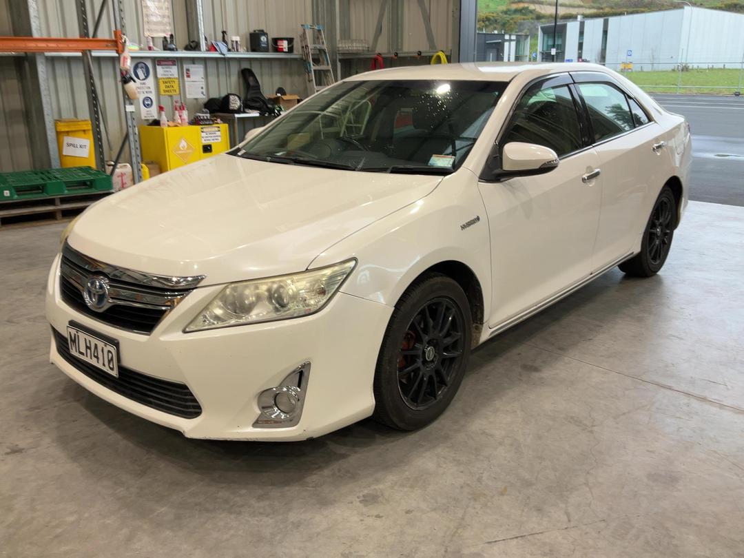 Photo '3' of Toyota Camry Photo '3' of Toyota Camry