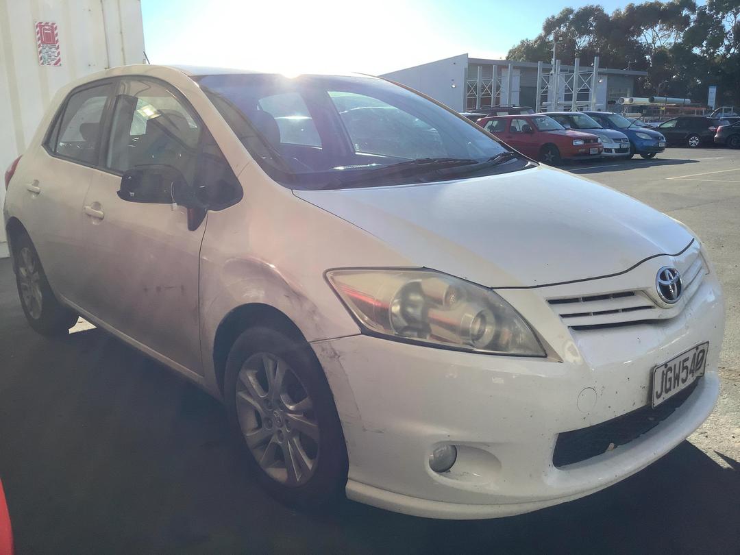 Photo '2' of Toyota Corolla Ascent Sport