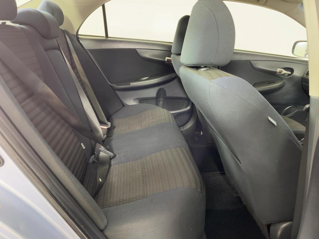 Photo '18' of Toyota Corolla GX Photo '18' of Toyota Corolla GX