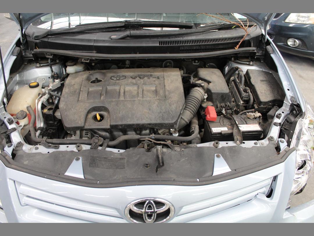 Photo '10' of Toyota Corolla GX Photo '10' of Toyota Corolla GX