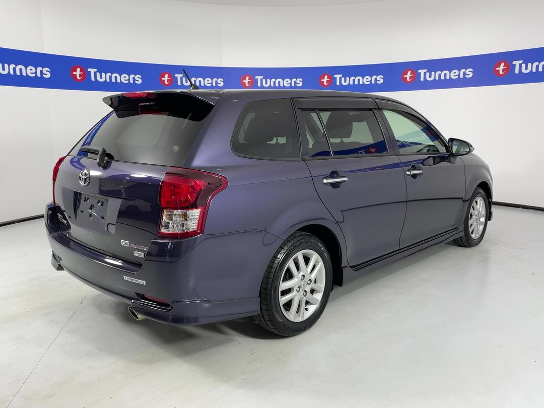 Photo '7' of Toyota Corolla Fielder