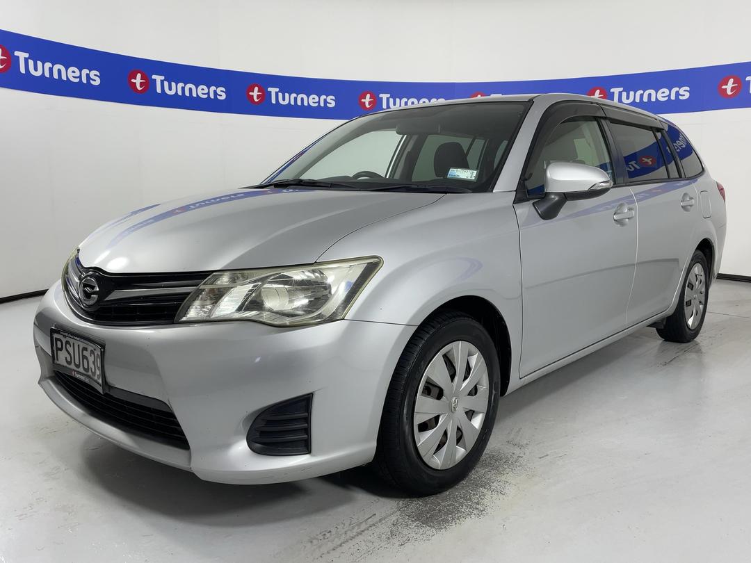 Photo '4' of Toyota Corolla Fielder