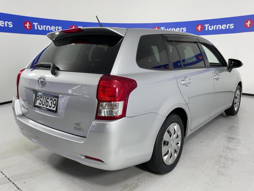 Photo '7' of Toyota Corolla Fielder