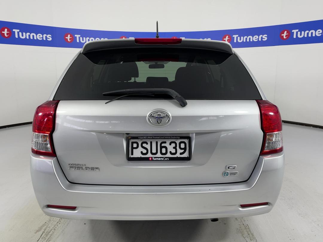 Photo '6' of Toyota Corolla Fielder