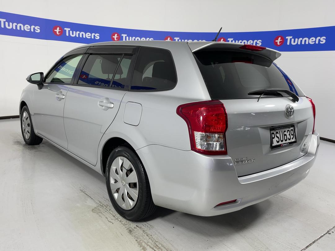 Photo '5' of Toyota Corolla Fielder