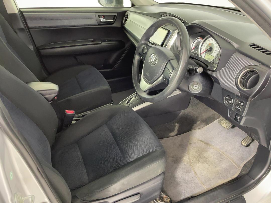 Photo '16' of Toyota Corolla Fielder