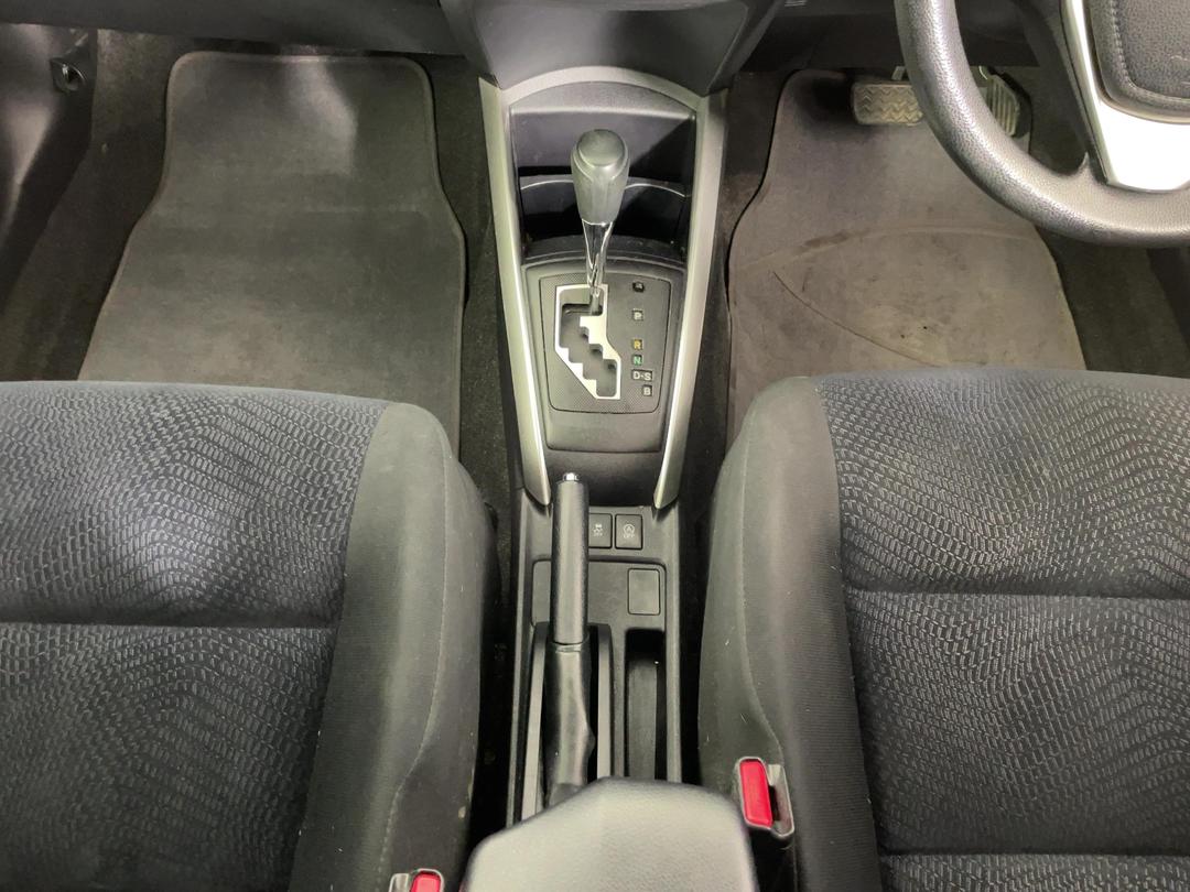 Photo '18' of Toyota Corolla Fielder