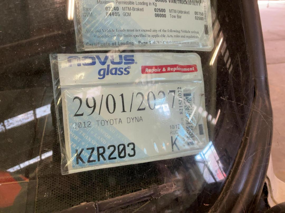 Photo '17' of Toyota Dyna Flat Deck