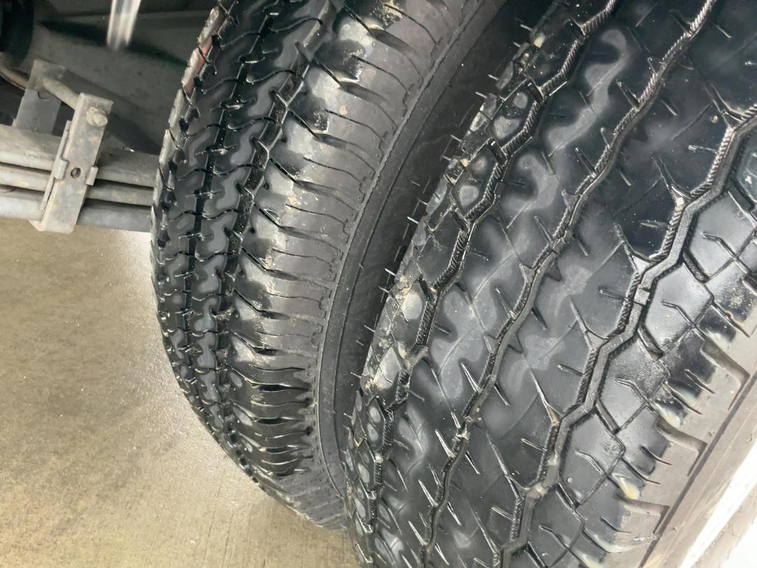 Photo '26' of Toyota Dyna Flat Deck