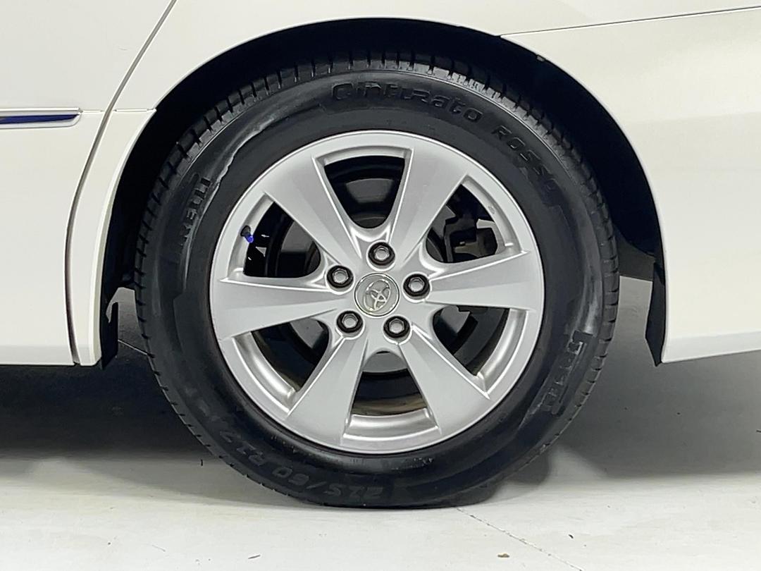 Photo '11' of Toyota Estima