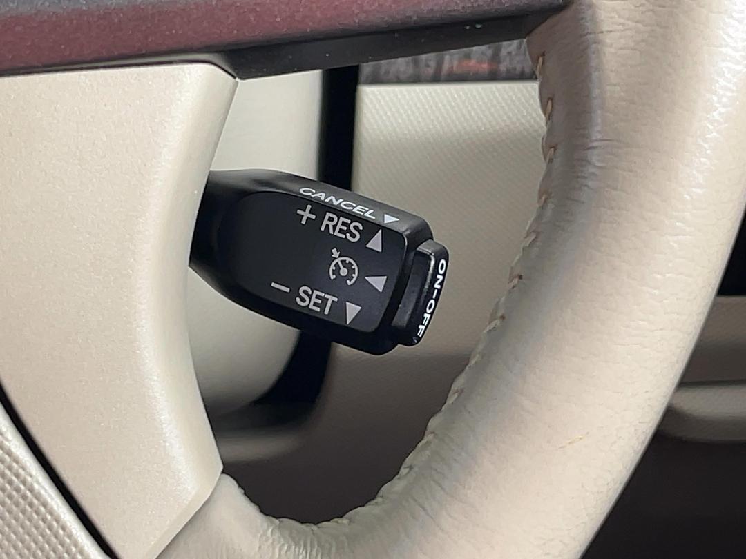 Photo '24' of Toyota Estima