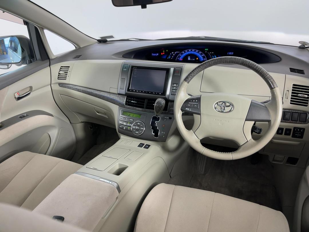 Photo '17' of Toyota Estima