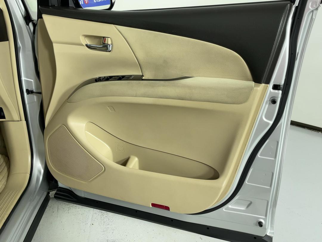 Photo '15' of Toyota Estima
