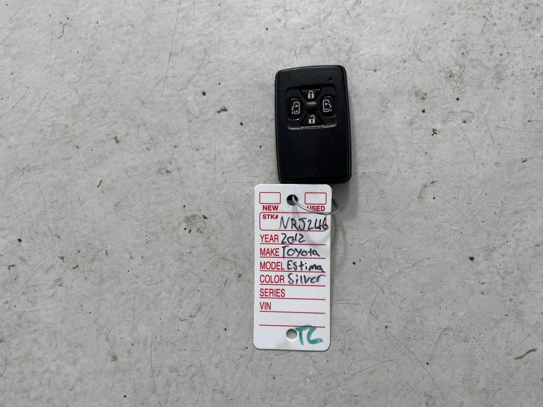 Photo '22' of Toyota Estima