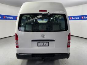 Photo '6' of Toyota Hiace