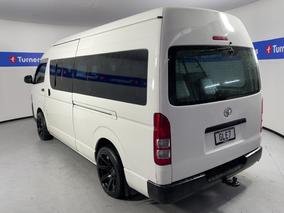 Photo '5' of Toyota Hiace