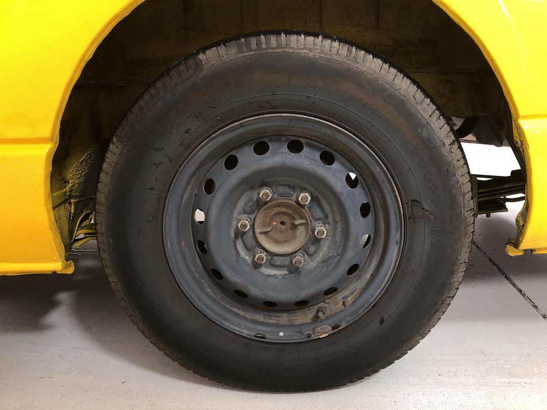 Photo '11' of Toyota Hiace