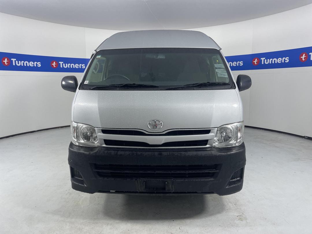 Photo '2' of Toyota Hiace