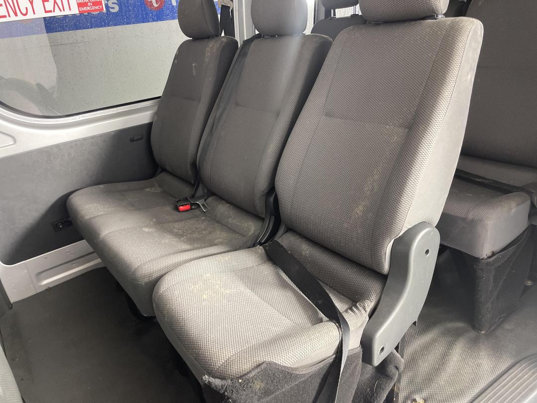 Photo '19' of Toyota Hiace