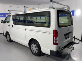 Photo '5' of Toyota Hiace