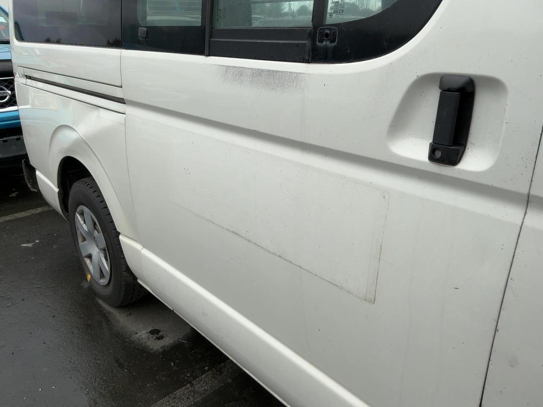 Photo '13' of Toyota Hiace Regius ACE Photo '13' of Toyota Hiace Regius ACE